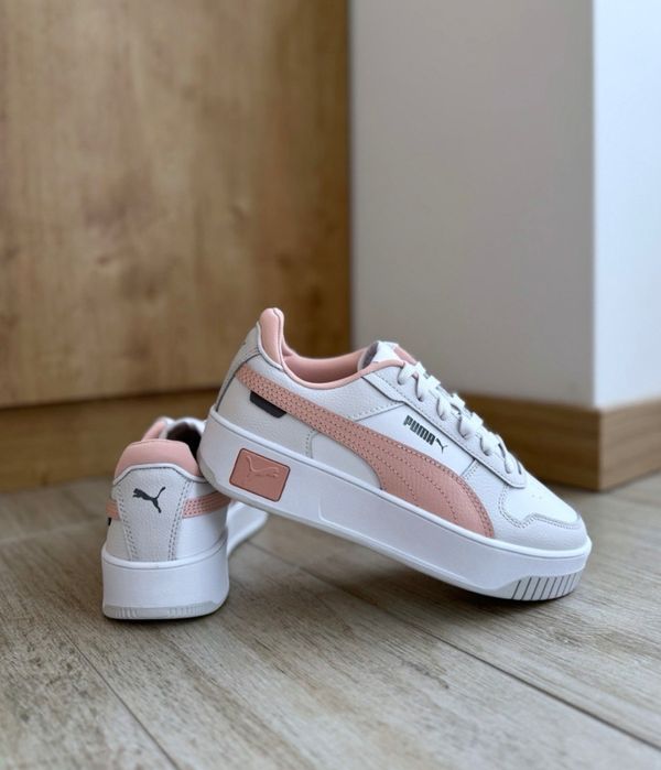 Puma Carina Street
