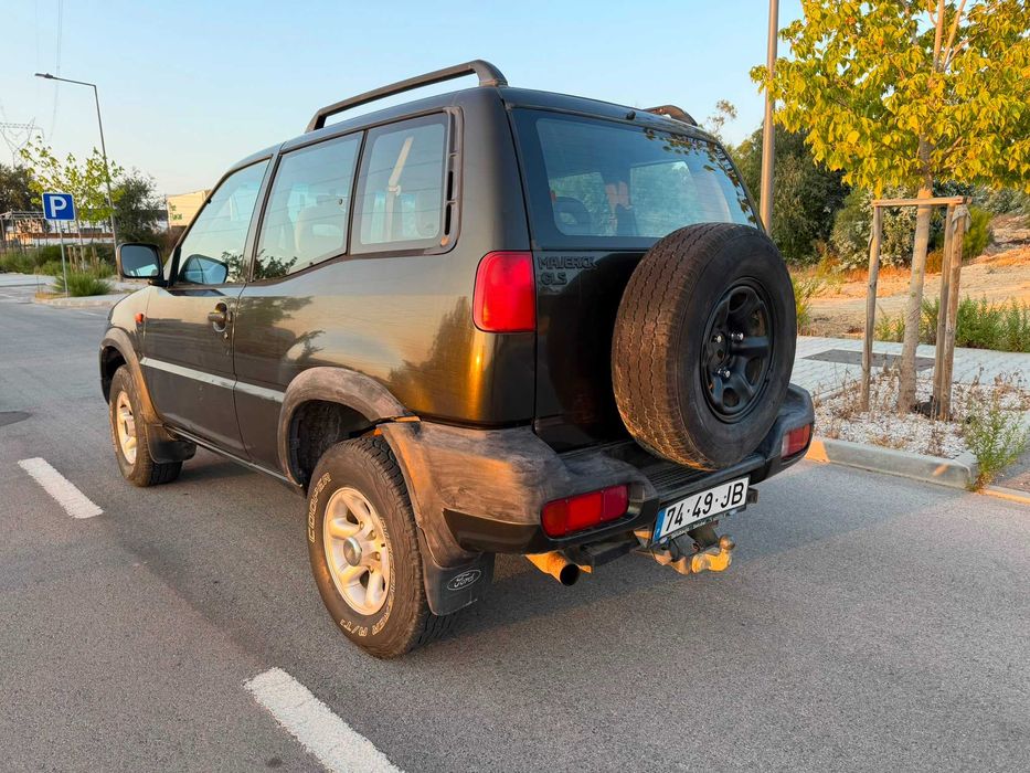 Ford Maverick 2.7 TD 4x4 / Nissan Terrano II – 1997