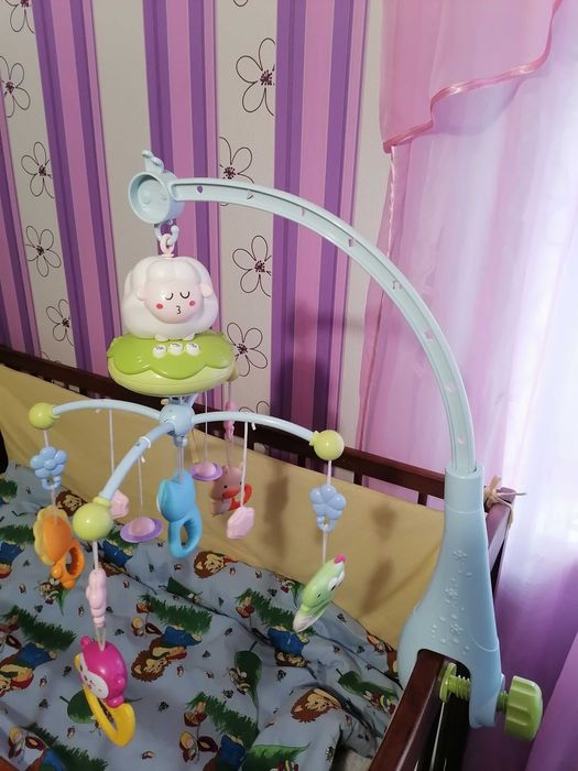 Мобіль музичний зі світловими ефектами