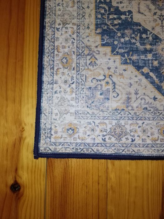 Terno de tapetes em tons de azul