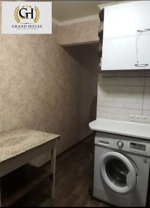 Продам двокімнатну квартиру. Вулиця Шатіла.