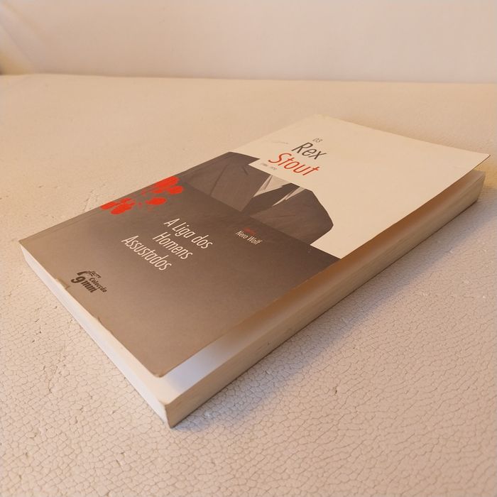 Livro "A Liga dos Homens Assustados" - Rex Stout (Colecção 9mm Público)