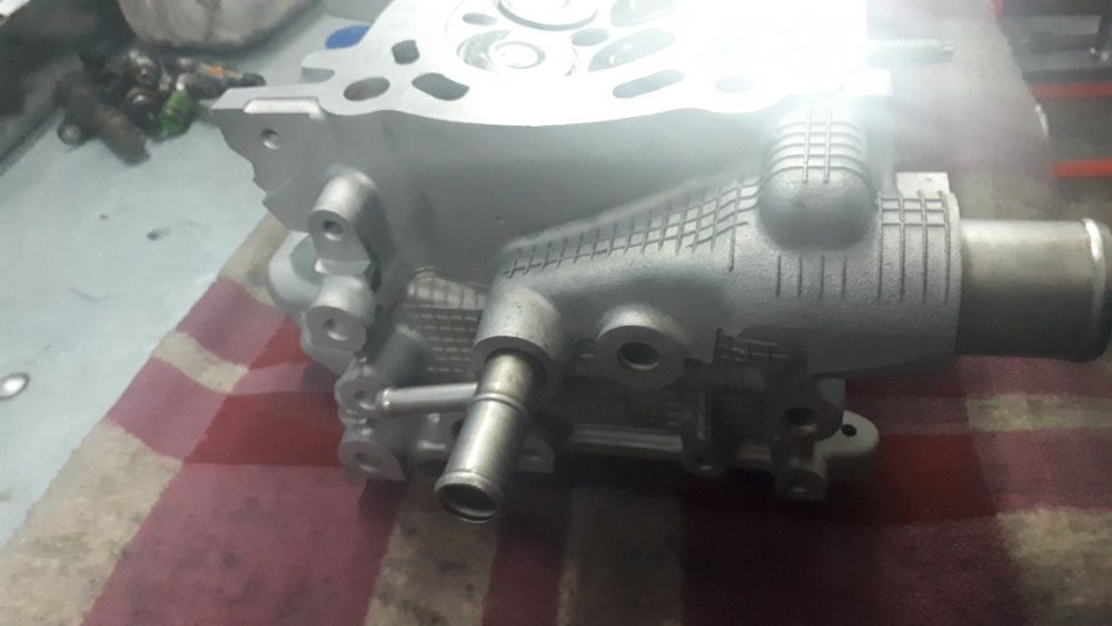 Głowica Toyota Avensis 2.0 AZS 9