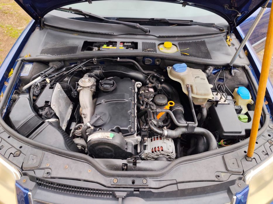 Volkswagen Passat 1.9 tdi 130 cv ASZ para peças ts Material disponível