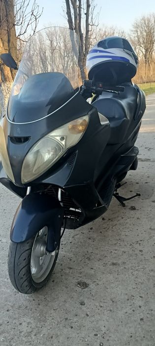 Продам максі скутер БРАВО