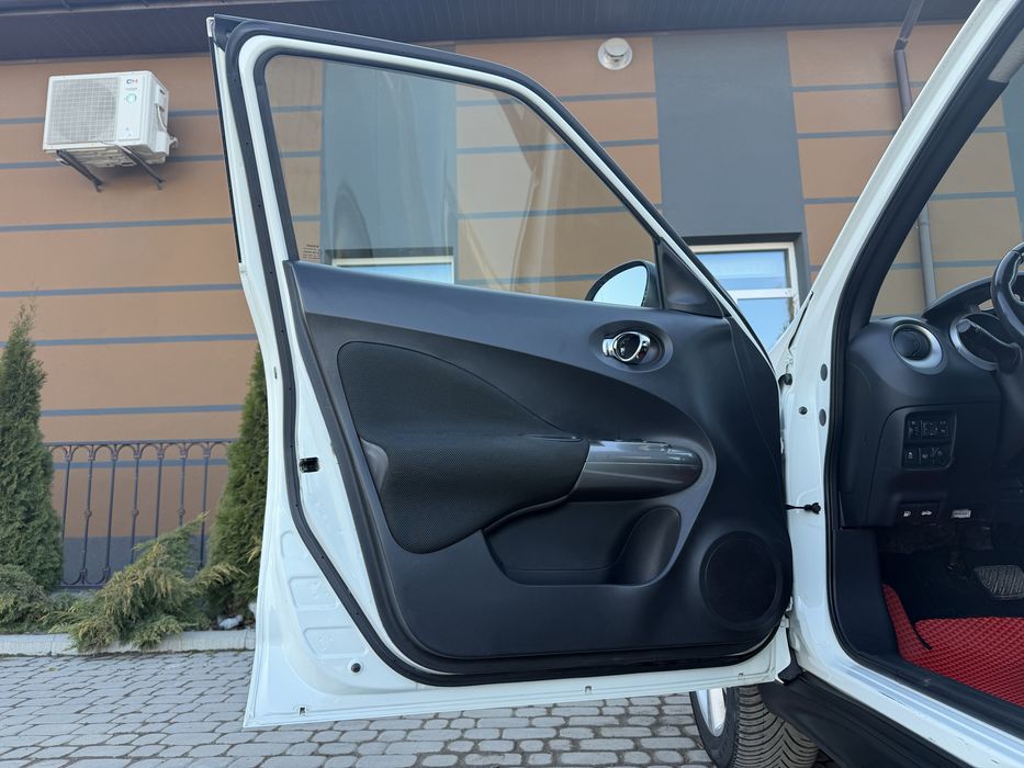 Nissan Juke, 1,6 газ/бенз, АКПП