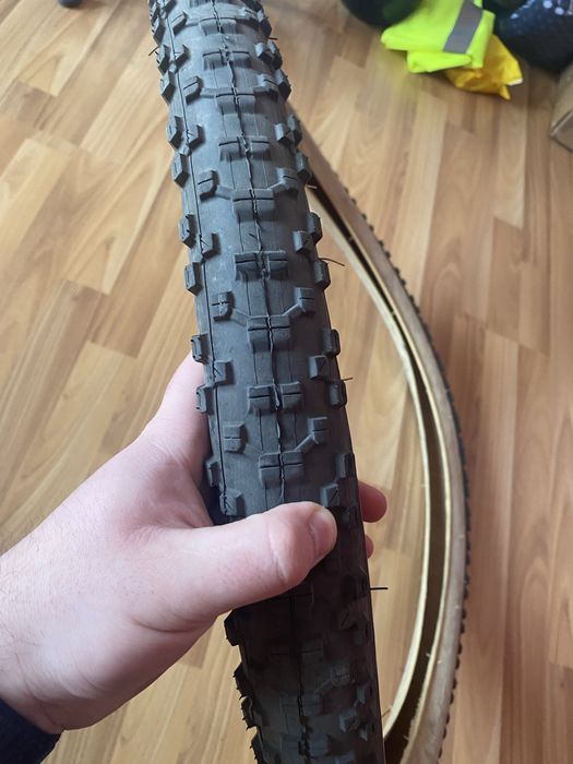 Покришка велосипедна 29х2.25 Vee Rubber 57-622