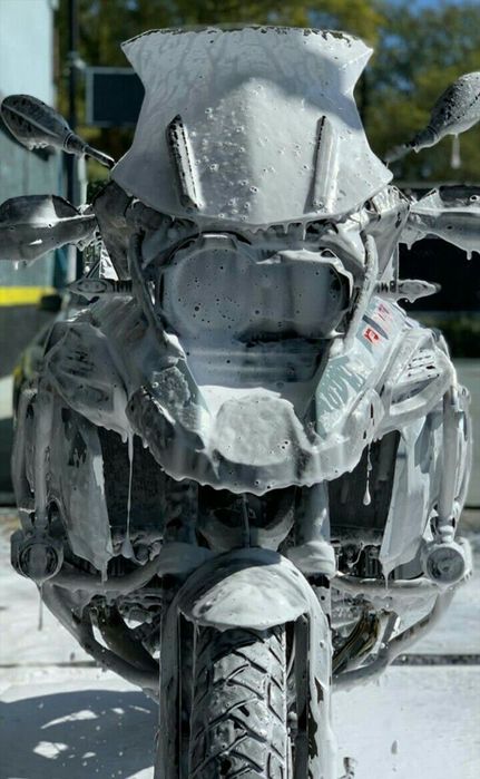 Lopes Moto Detail — Lavagem Técnica e Estética de Motas (Guimarães)