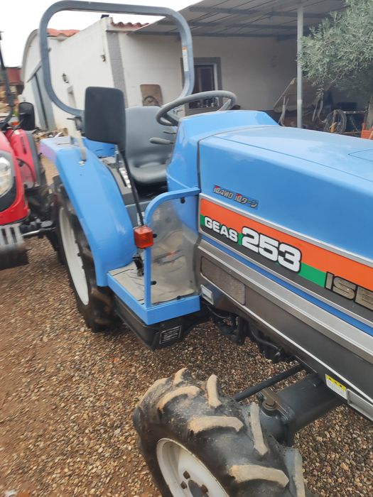 Trator Iseki geas 25,3