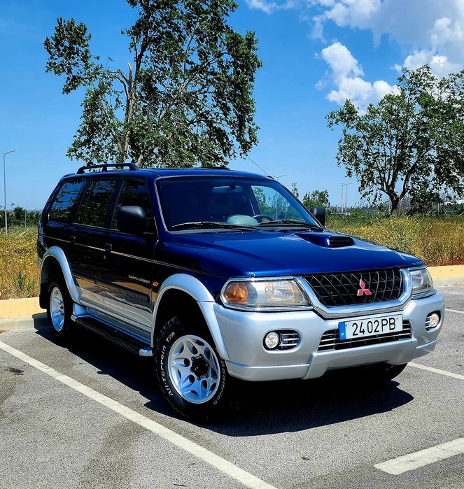 Mitsubishi Pajero Sport GLS