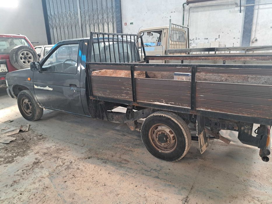 Ligeiro de mercadorias Nissan RGD 21