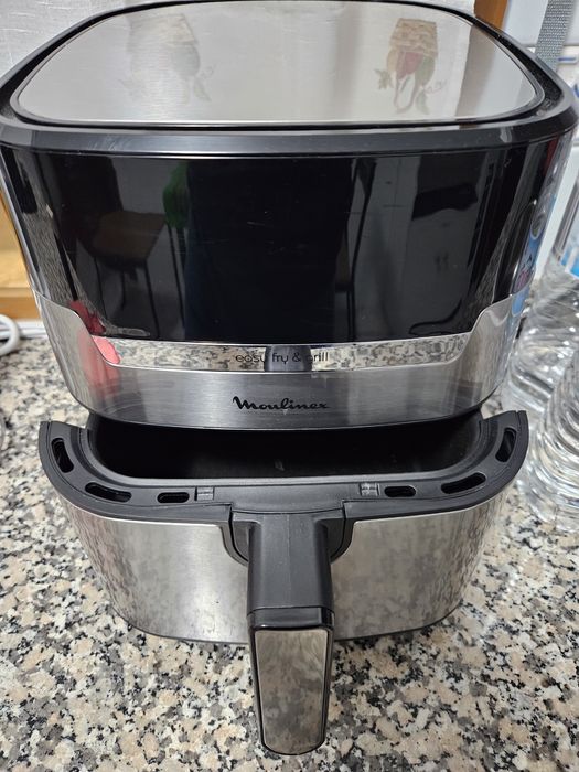Air Fryer e Grill Moulinex de 4,2L Capacidade.