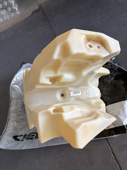Deposito Acerbis 12L para Husqvarna FE e TE 2020 a 2023