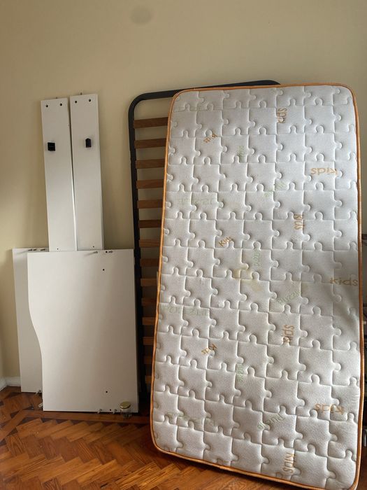 Cama individual + Colchão 195x95