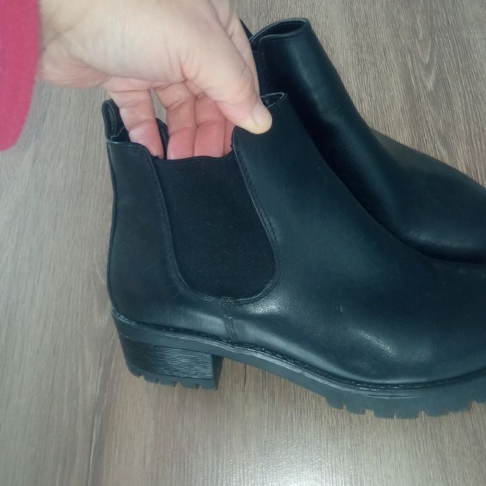 Buty damskie za kostkę rozm. 39