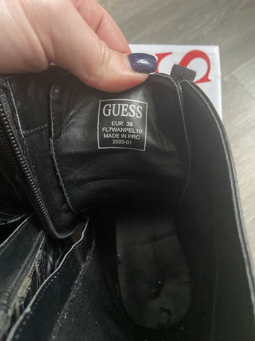 Ботинки Guess 38 р.