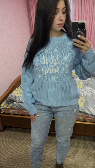 Свитер зимний красивый голубой