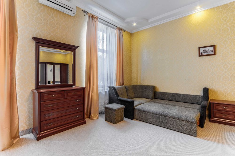 Продаж 1-кім квартири по вул. Листопадового Чину. Парк Франка