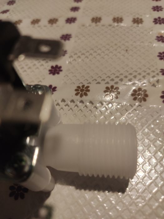 Электромагнитый клапан для воды 1/2" нормально закрытый 12В.