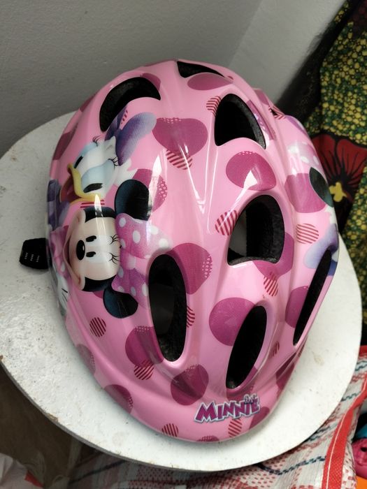 Capacete menina Minnie Mouse rosa