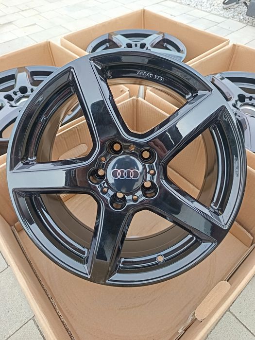 #AU1 Alufelgi R17  Audi VW Seat Skoda Mercedes TPMS Śruby