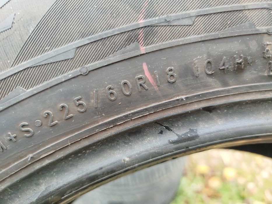 Opona używana 225/60R18 Nokian Snowproof 2 SUV 1szt.