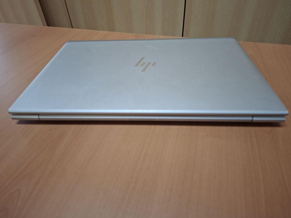 HP Elitebook 830 G8 como novo