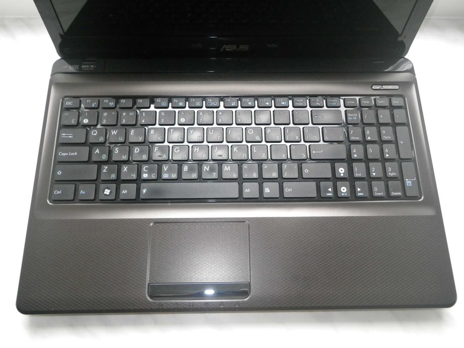Ноутбук ASUS X52J Core-i5