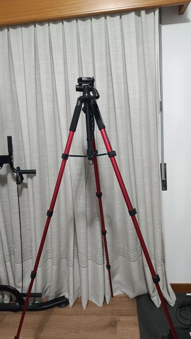 Tripé profissional NOVO
