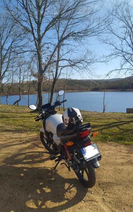 Honda cb125f como nova