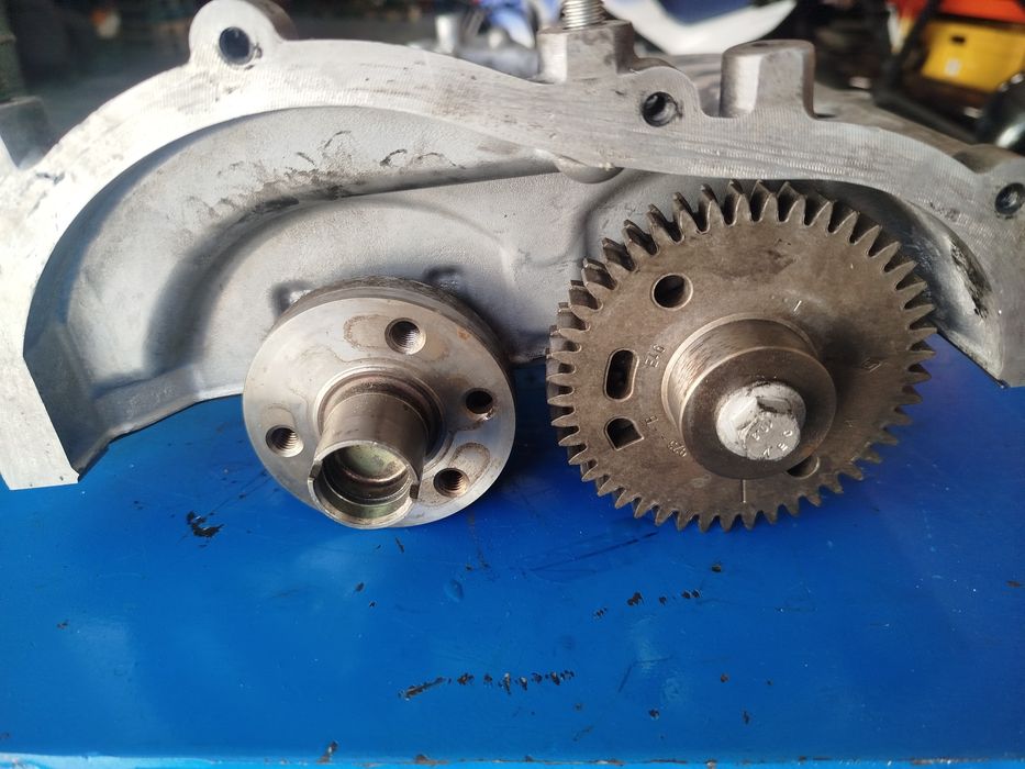 Conjunto árvore de cames Renault Trafic 2.0 DCI