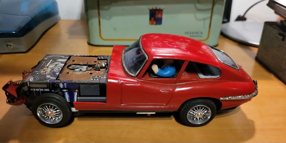 Jaguar XKE da Bandai