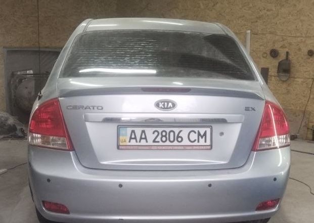 Кіа  Cerato 1.6 бензин