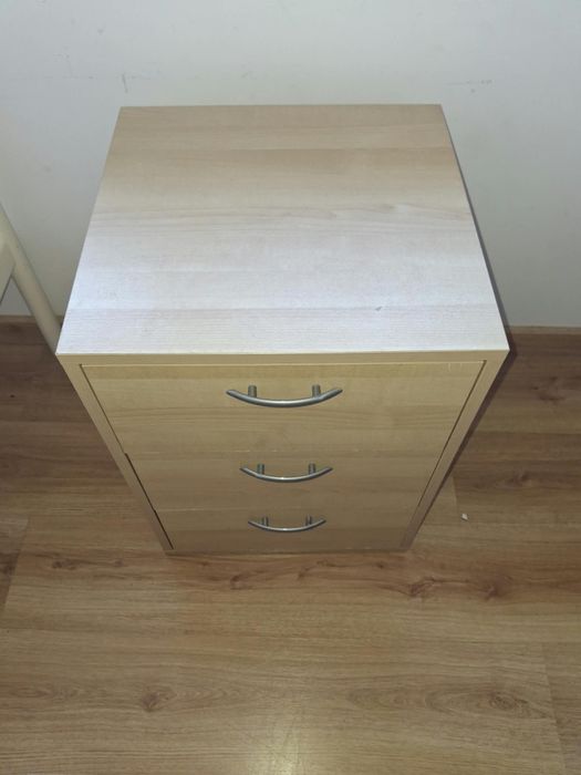 Mesa de cabeceira