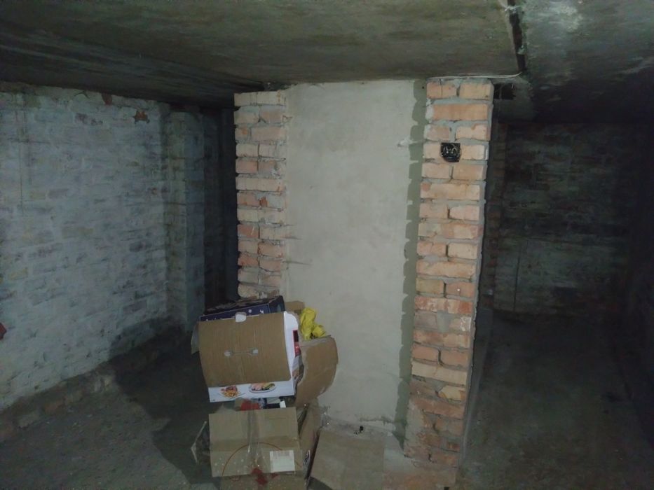 Гараж,кооператив Дачні  з підвалом і 0 поверхом... .