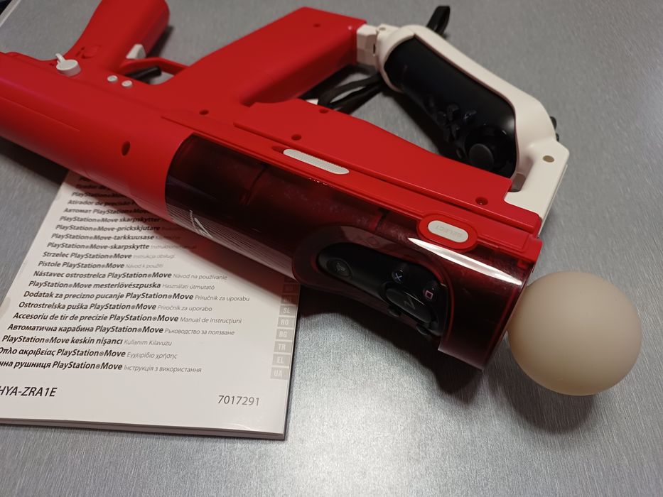 Продам майже повний комплект SONY PlayStation  3 в ідеальному стані