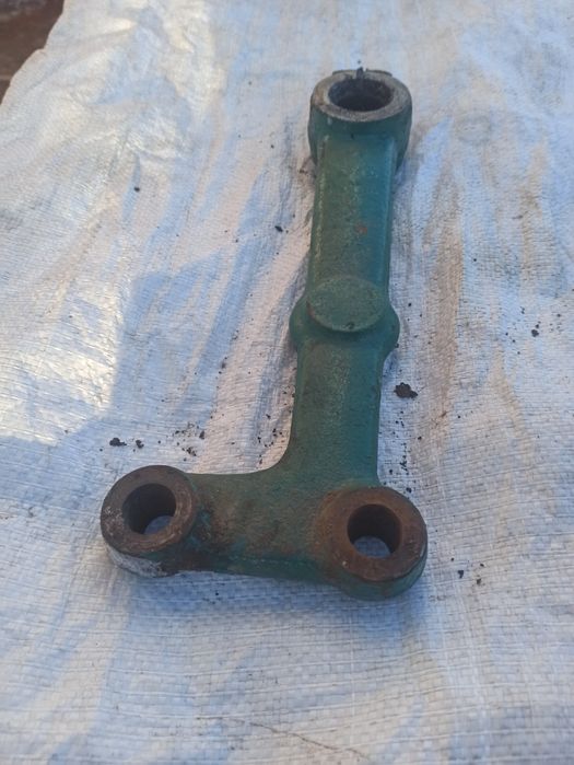 Ричаг важіль центральний рульового керування трактора юмз-6
