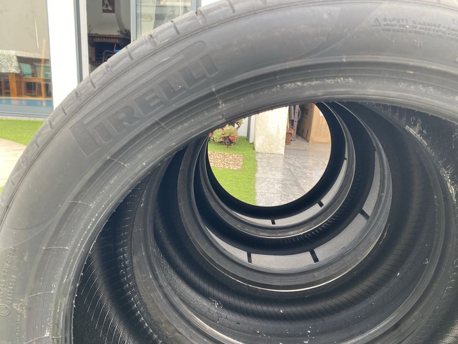 Pneus Pirelli P Zero