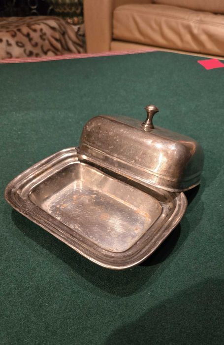 Zabytkowa maselniczka - platerowana