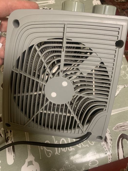 Обігрівач Delfa, тепловентилятор