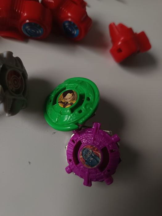 Conjunto de piões Code LYoko evolution