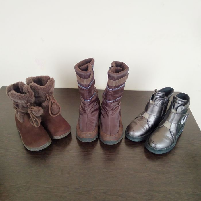 Черевики зимові для дівчинки.32-34розмір.