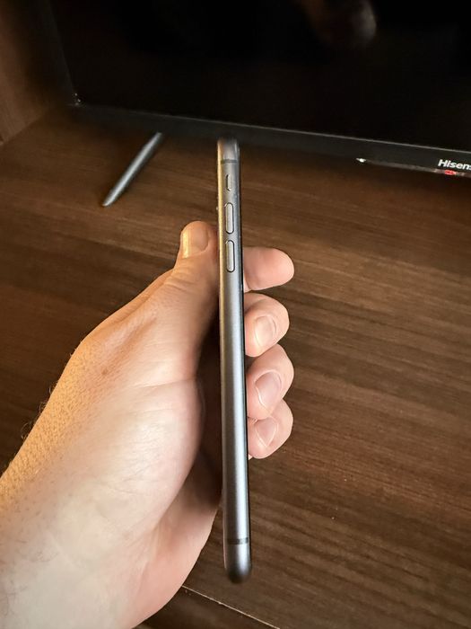 Продам Iphone 11 64gb