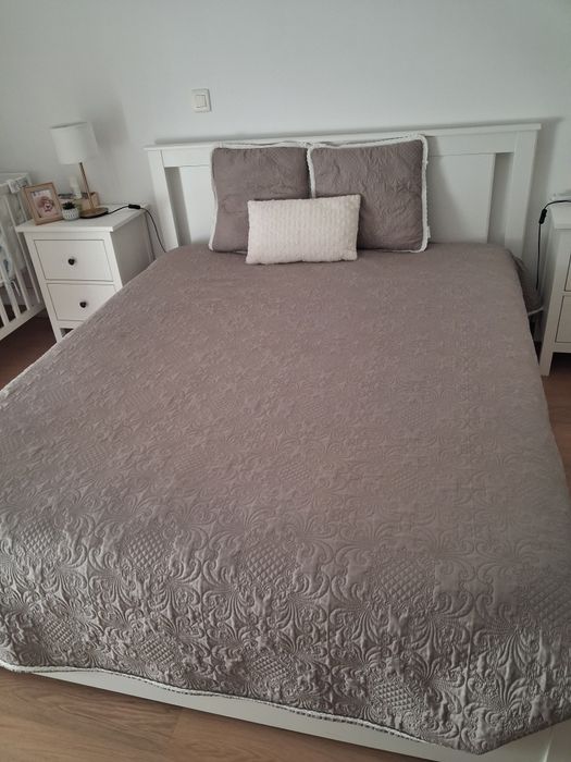 Cama de Casal como nova