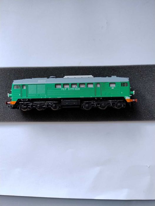 Nowa lokomotywa diesel ROCO 62764 ST44-1028 