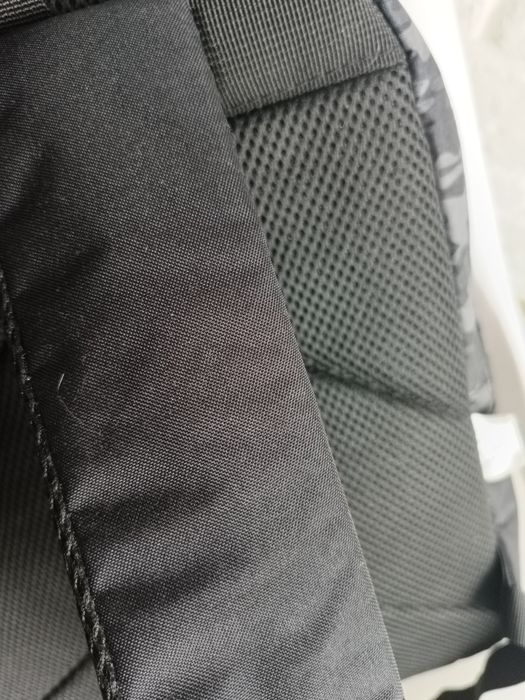 Стильний  яскравий рюкзак