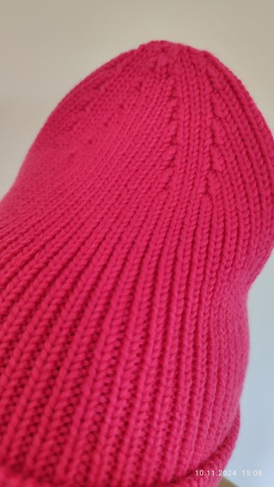 Шапка ручної роботи