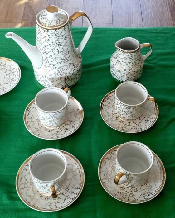 Serwisy Chodzież biało-złoty fason Roman marmurek 2 w 1