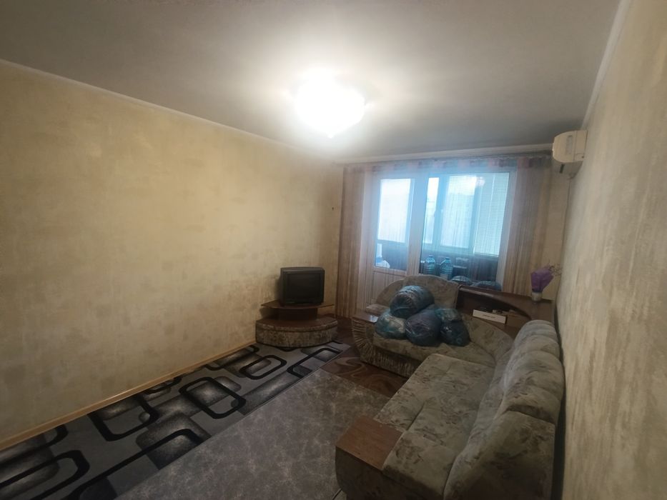 Продам 1 квартиру Салтовка метро Студенческая,2 мин пешком ц 28 т.д