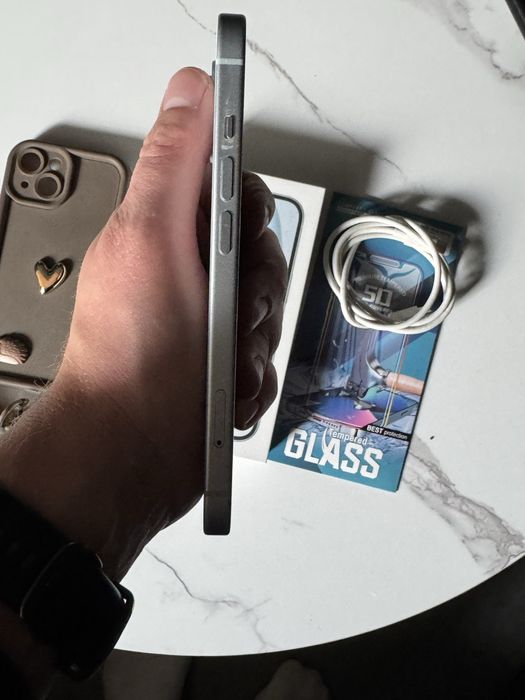 Iphone 15 128 gb idealny !